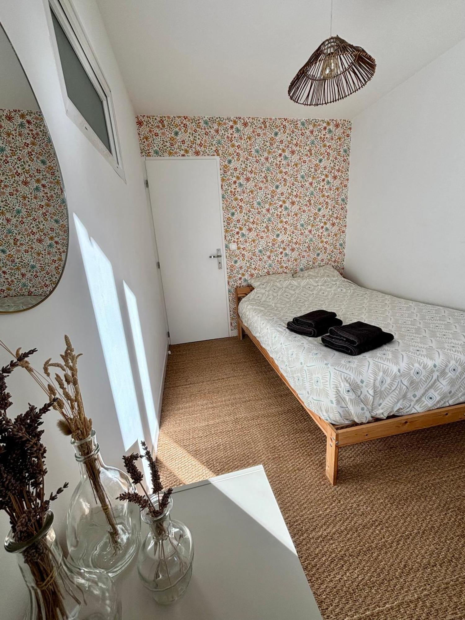 Arles Fait Sa Revolution Villa Ngoại thất bức ảnh